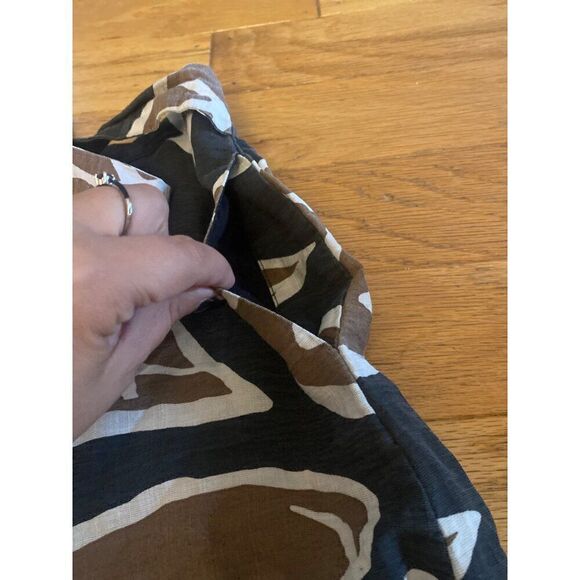 Who What Wear Womens Leaf Print Shorts Size M Black & Brown With Side Pockets - Picture 4 of 10